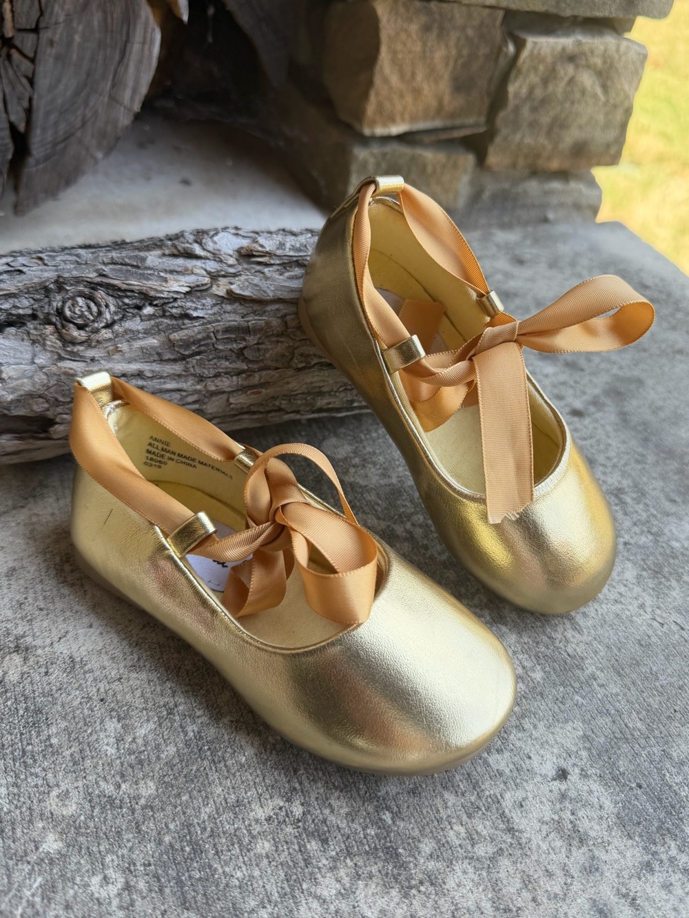 Ballerina Gold Girls' Flats with Ribbon Mary Jane Toddler Shoes Sz-5.  E